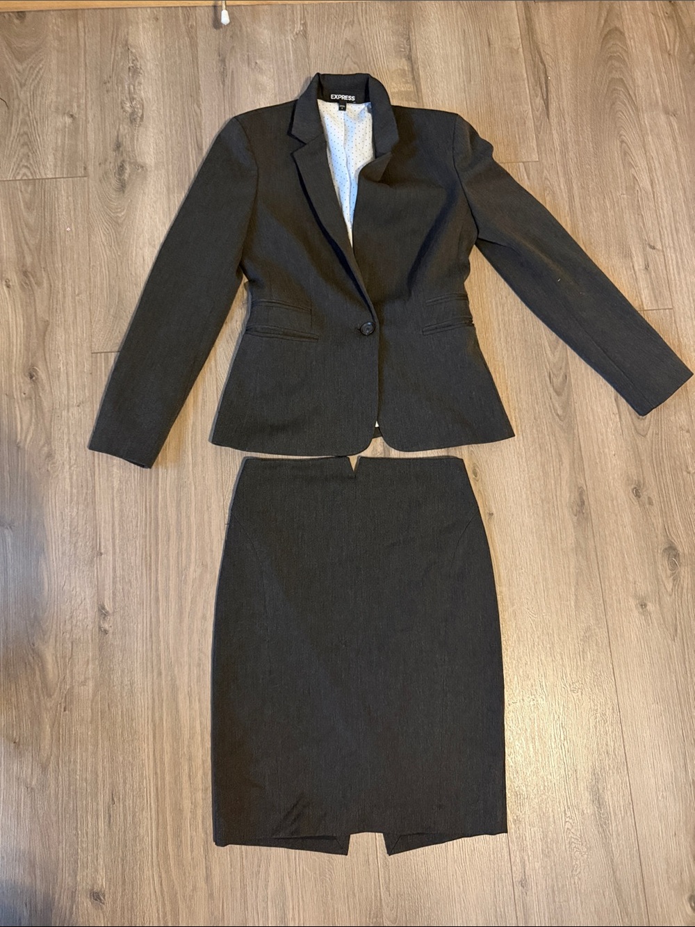 Express Women's Black Two-Piece Blazer & Pencil Skirt Set Size 4